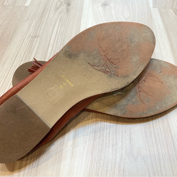 Anthropologie Bird of Flight Woven Leather Slip On Flats With Tassel Size 9 - Picture 4 of 7